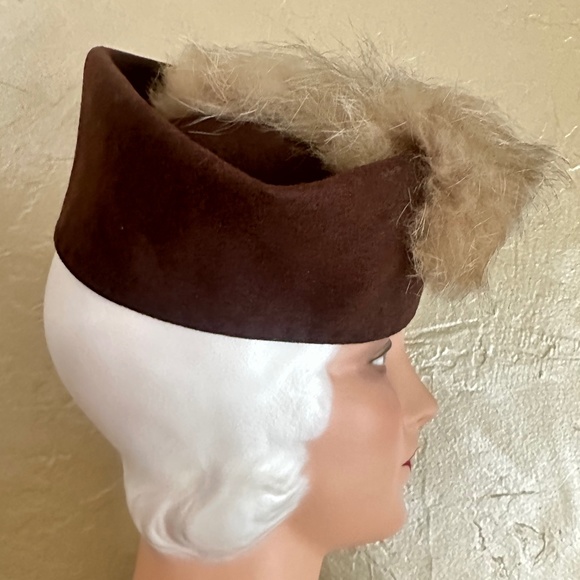 DASHING 1940s\' BROWN FELT \